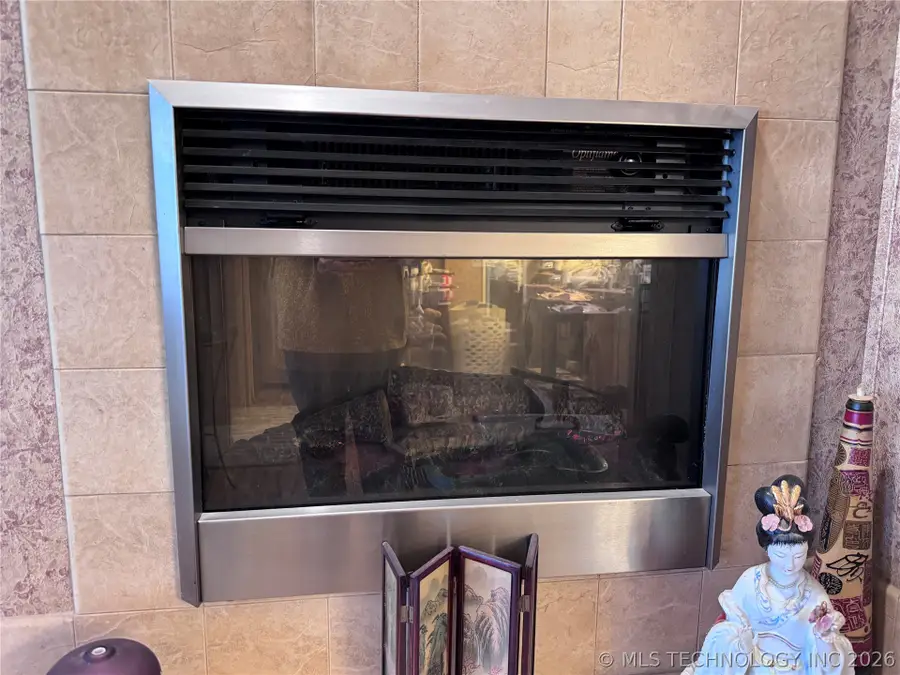 17603 E Meadow Lane, Claremore, OK 74017 - #3