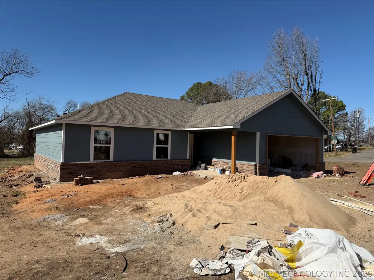 507 Jefferson Davis Boulevard, Fort Gibson, OK 74434 - #1