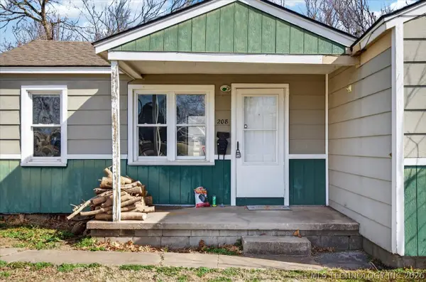 208 S Cherokee Avenue, Dewey, OK 74029