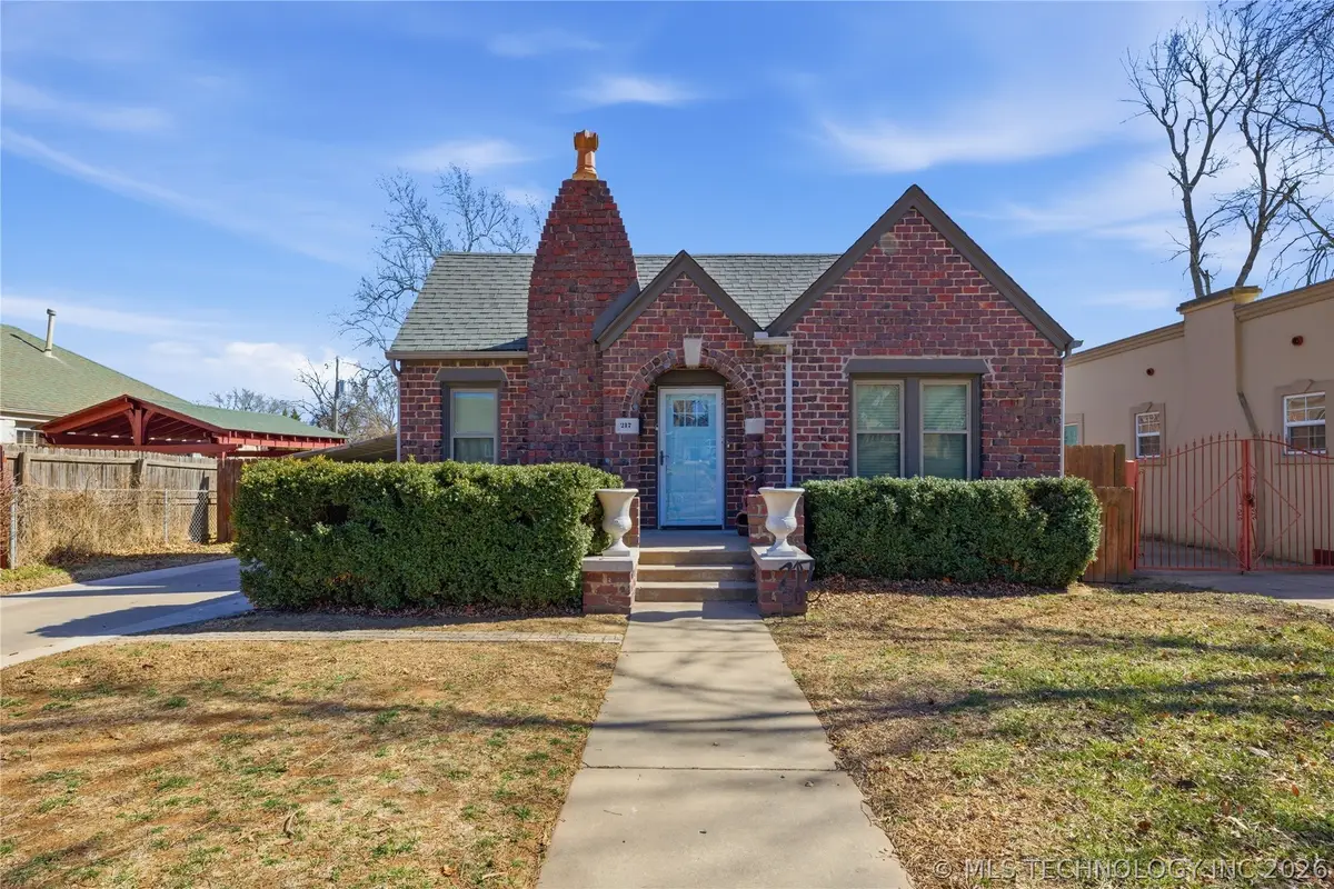 217 S Jamestown Avenue, Tulsa, OK 74112 - #1