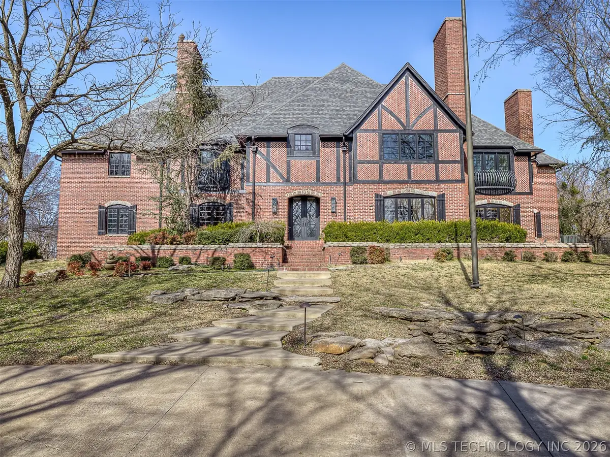 19019 Woodmere Street, Owasso, OK 74055 - #1