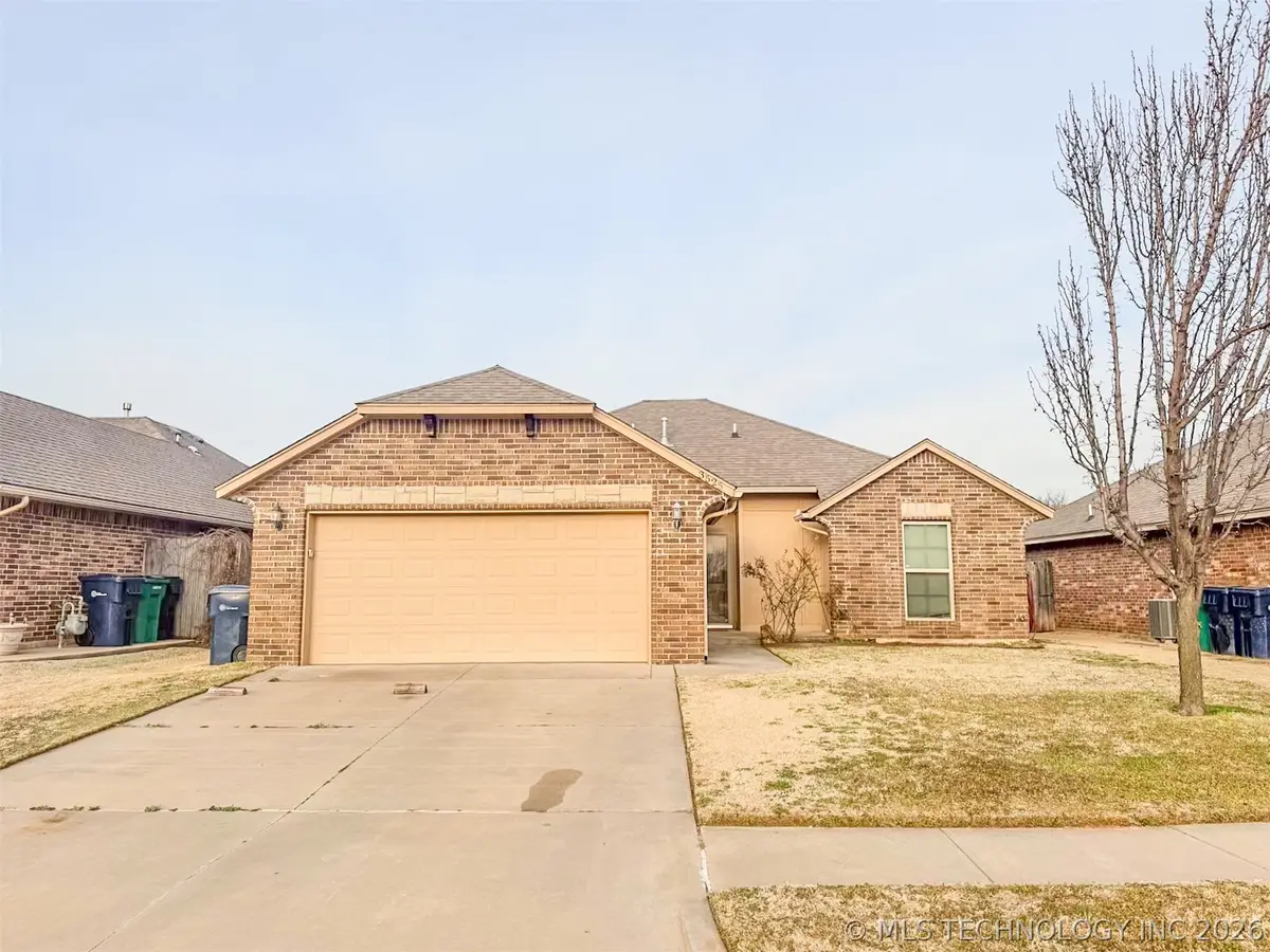 3525 Tecumseh, Yukon, OK 73099 - #1