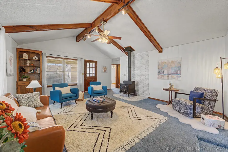 408 E E Street, Jenks, OK 74037 - #2