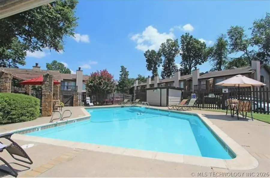 3704 S Madison Avenue, Tulsa, OK 74105 - #2