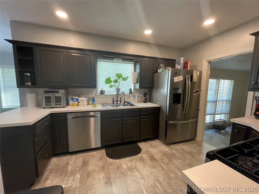 1418 3rd Avenue Sw, Ardmore, OK 73401 - #2