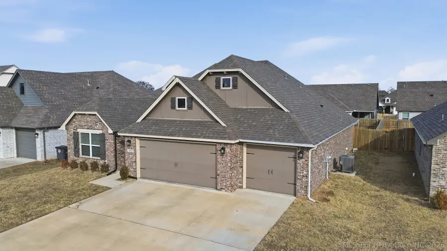 12429 S Norwood Avenue, Bixby, OK 74008 - #3