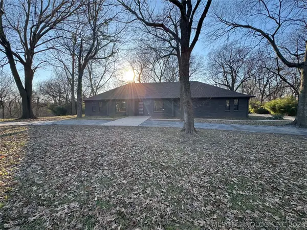 9214 N 184th East Avenue, Owasso, OK 74055