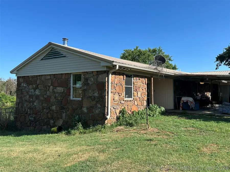 595 NW 1025th, Wilburton, OK 74578 - #3