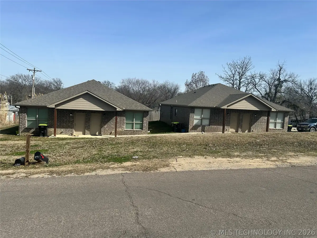 300 E 17th Street, Ada, OK 74820 - #1