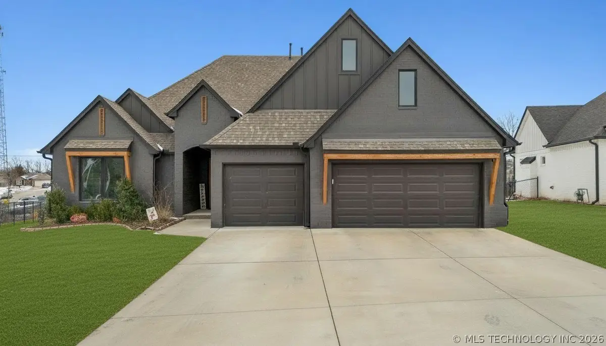 2921 N Front Road, Catoosa, OK 74015 - #1