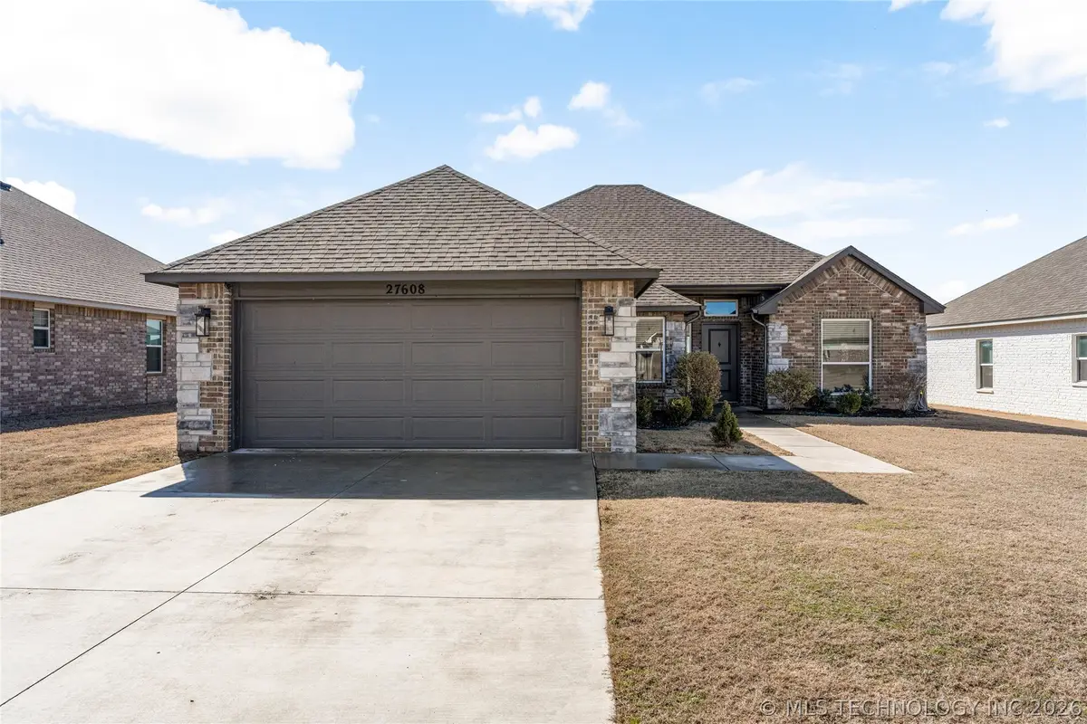 27608 E 109th Place S, Coweta, OK 74429 - #1