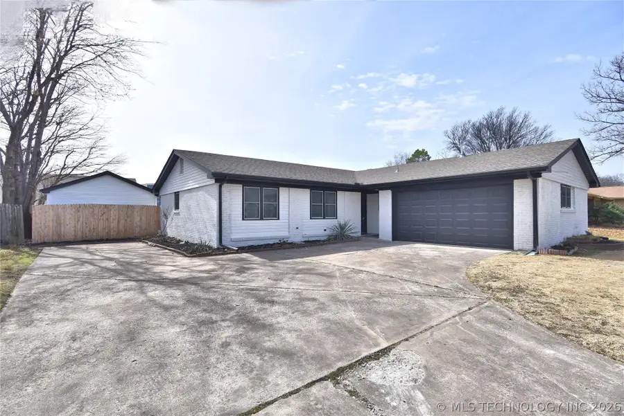 709 W Canton Street, Broken Arrow, OK 74012 - #2