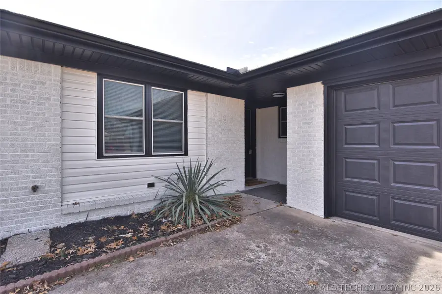 709 W Canton Street, Broken Arrow, OK 74012 - #3