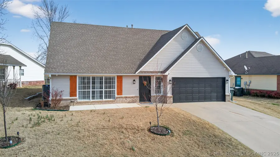2500 SW Wolf Run Drive, Claremore, OK 74019 - #2