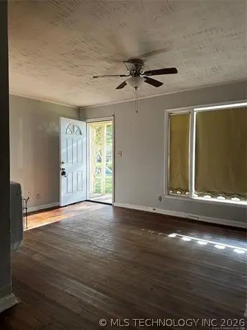 1562 S Hickory Avenue, Bartlesville, OK 74003 - #3