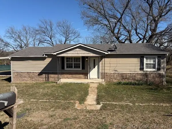 360 N 1st, Healdton, OK 73438