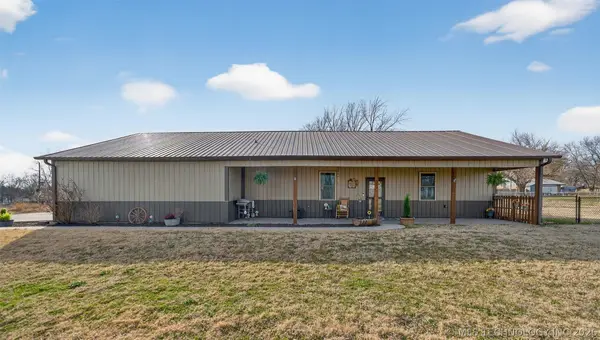 315 S Maple Street, Oologah, OK 74053