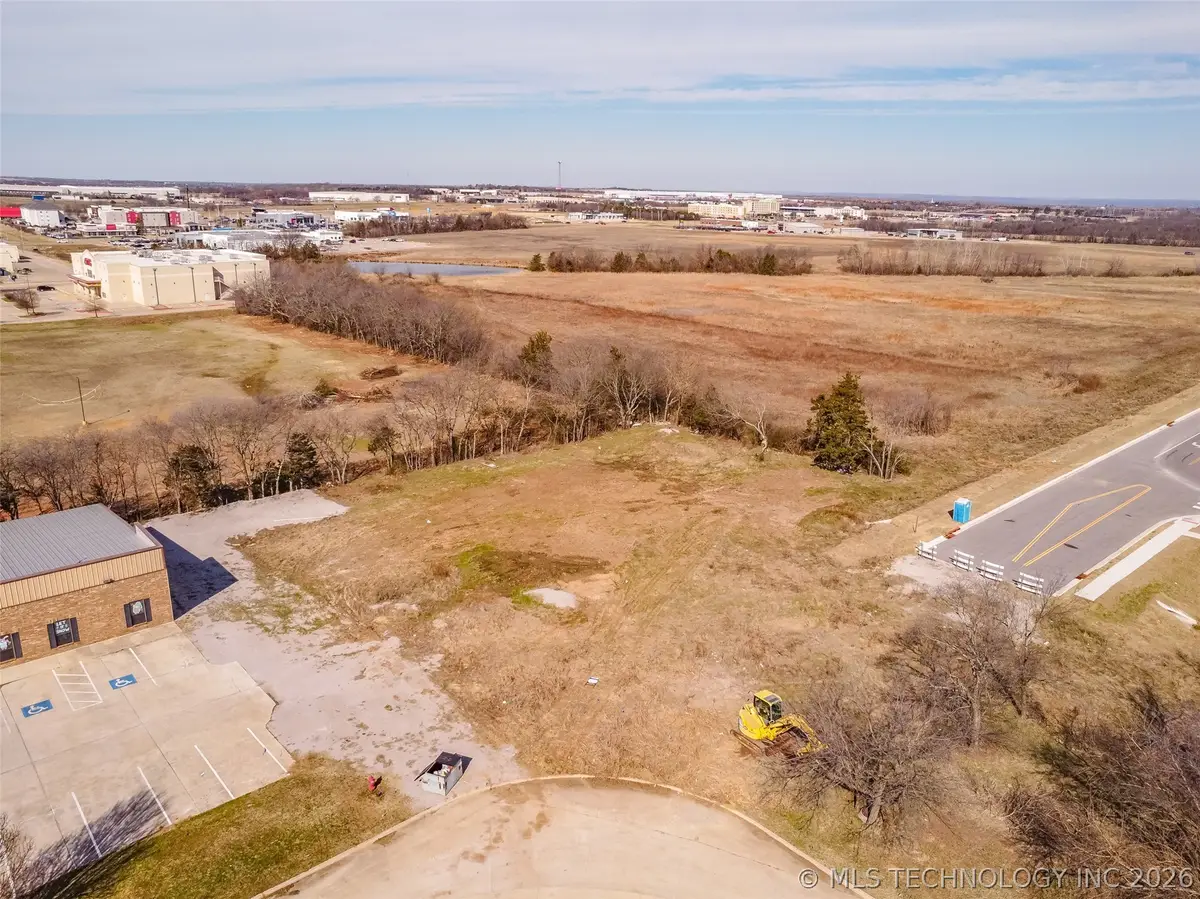1401 Kiowa, Ardmore, OK 73401 - #1