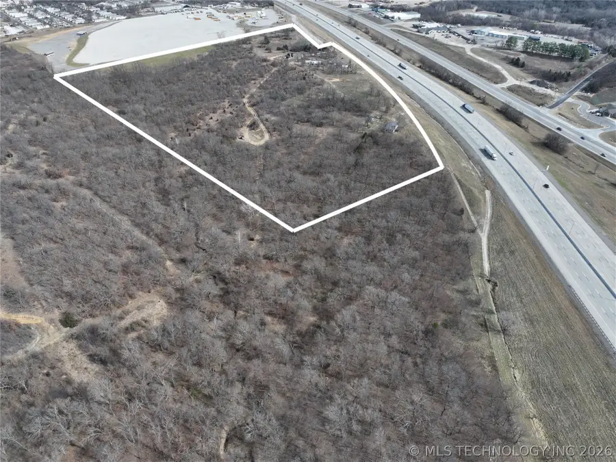 8922 S 81st West Avenue, Tulsa, OK 74131 - #2