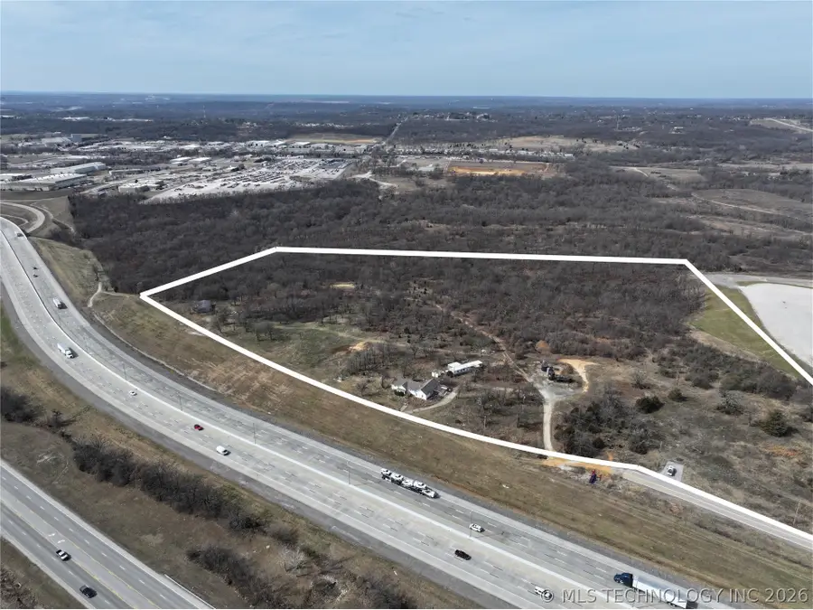 8922 S 81st West Avenue, Tulsa, OK 74131 - #3