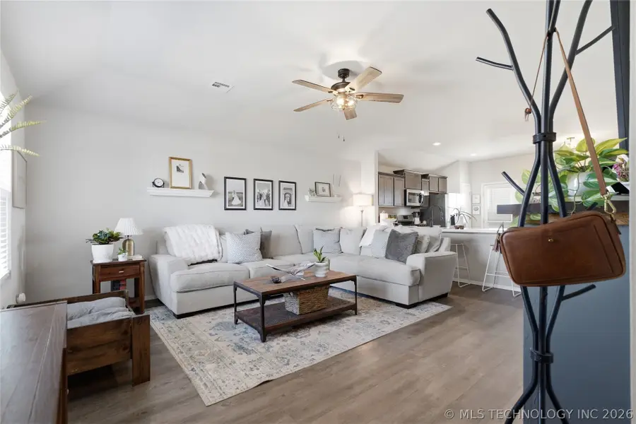 7540 E 158th Street S, Bixby, OK 74008 - #3