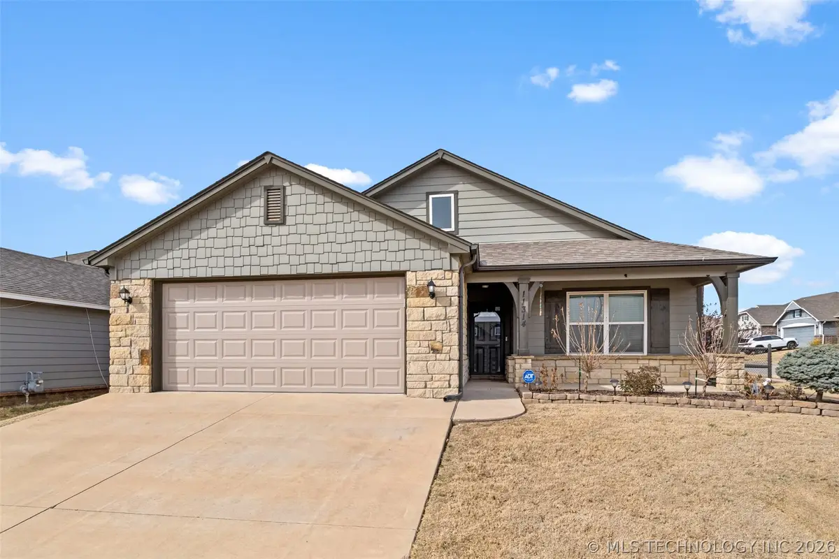 11314 N 147th East Place, Owasso, OK 74055 - #1