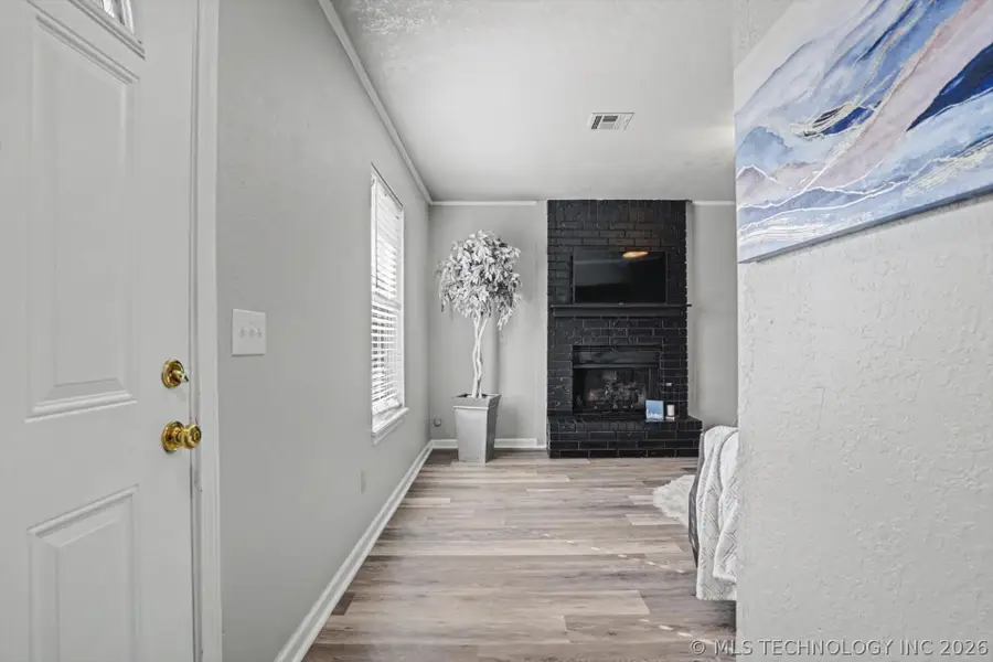 5036 S 27th West Avenue, Tulsa, OK 74107 - #3