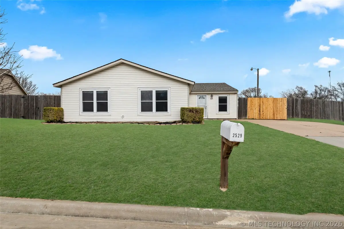 2529 E 34th Street, Tulsa, OK 74110 - #1