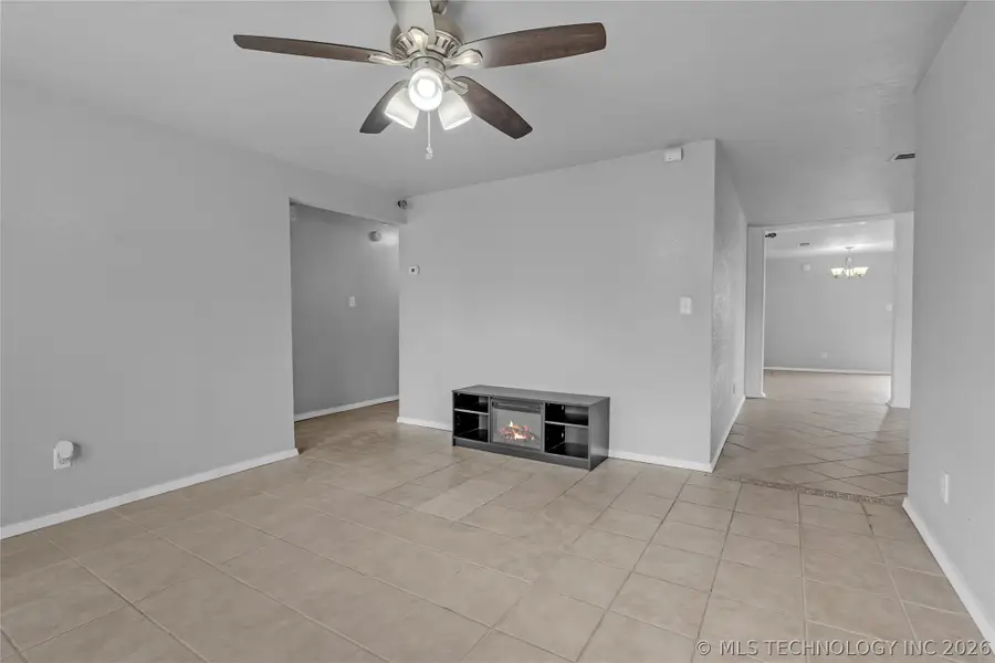 2529 E 34th Street, Tulsa, OK 74110 - #3