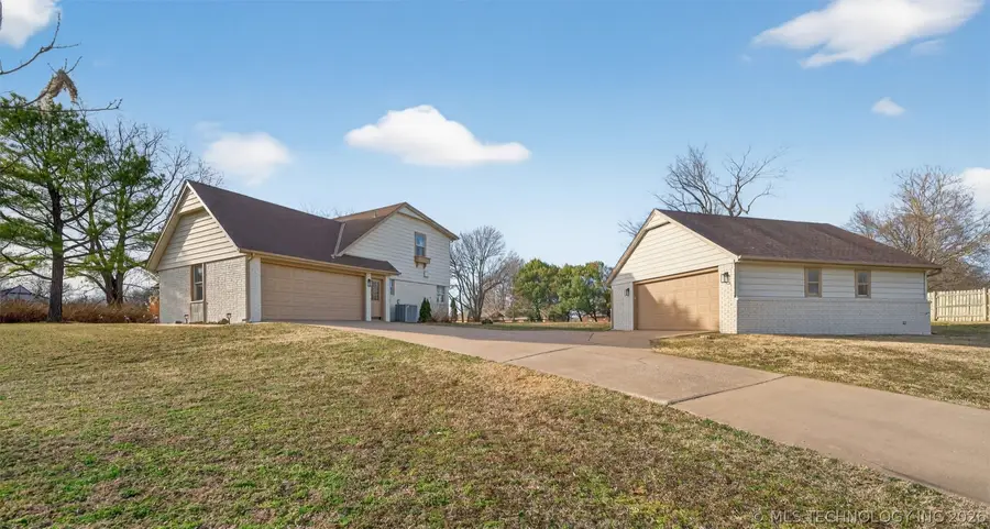 18013 E 93rd Street, Owasso, OK 74055 - #2