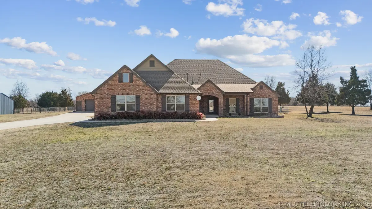 3398 E 426 Road, Oologah, OK 74053 - #1