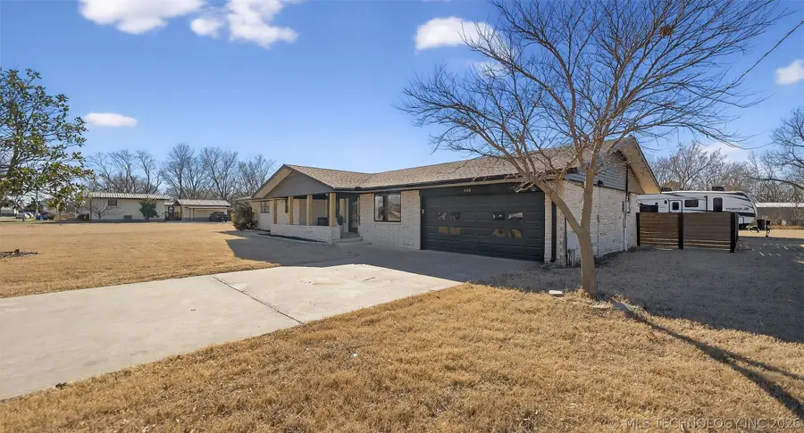 406 N William Penn Street, Adair, OK 74330 - #2