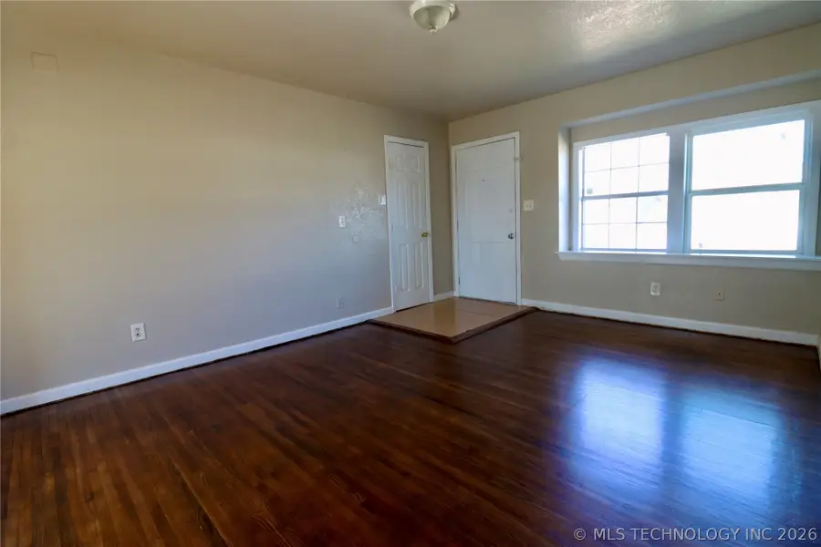 320 W 63rd Place, Tulsa, OK 74126 - #3