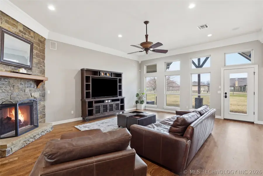 18005 S 71st East Avenue, Bixby, OK 74008 - #3