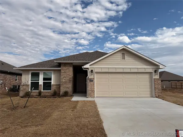 10897 S 271st East Avenue, Coweta, OK 74429