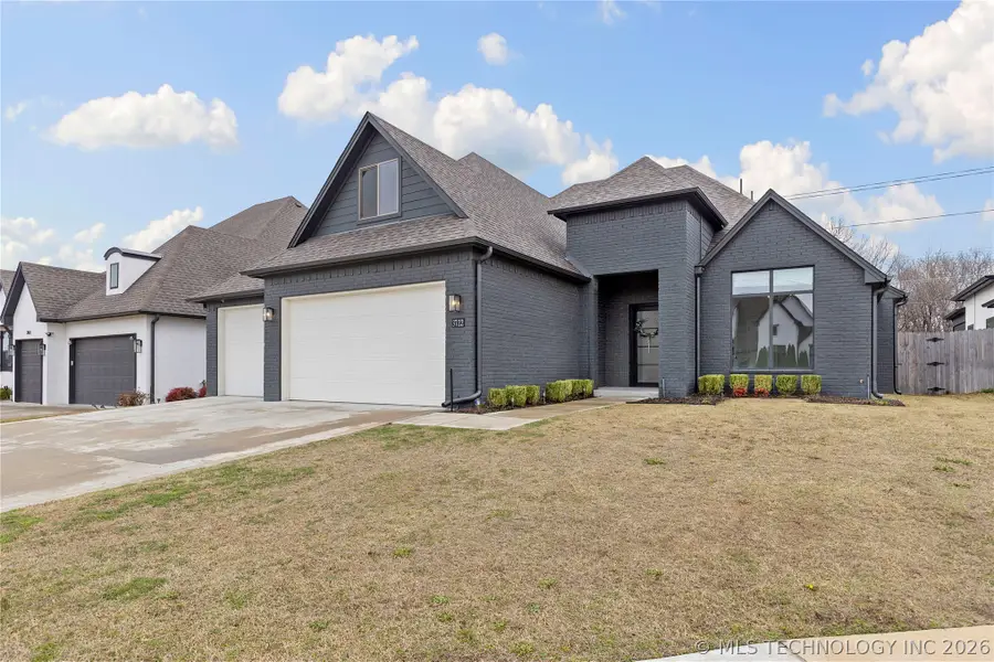 3722 W Tucson Place, Broken Arrow, OK 74011 - #2