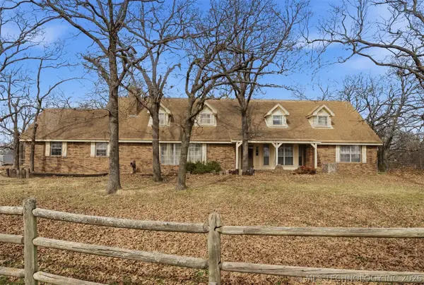 17917 E 589 Road, Inola, OK 74036