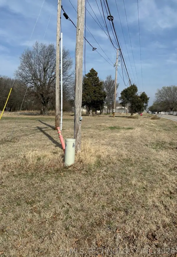 10018 N 145th Avenue E, Owasso, OK 74055