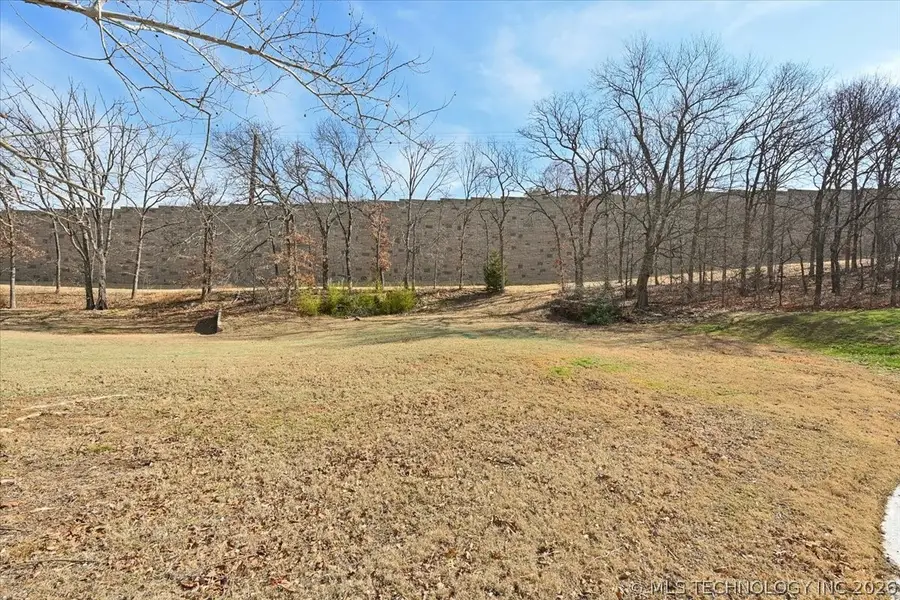 8320 S Vandalia Avenue, Tulsa, OK 74137 - #3