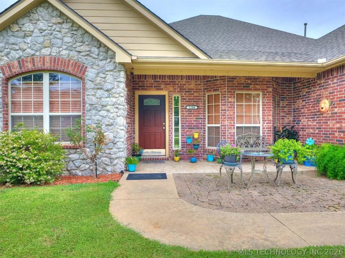 1104 N Scott Avenue, Haskell, OK 74436 - #1