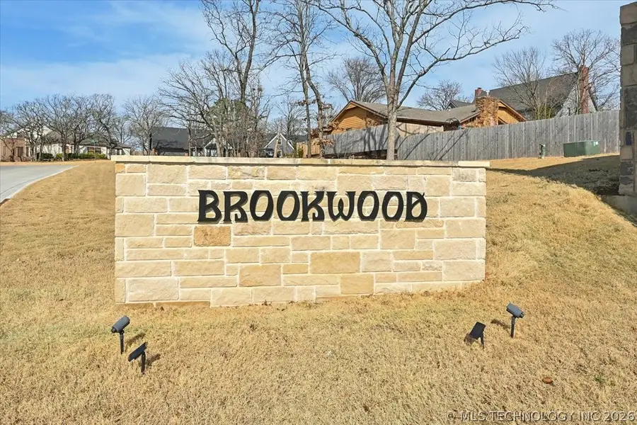 8324 S Vandalia Avenue, Tulsa, OK 74137 - #2