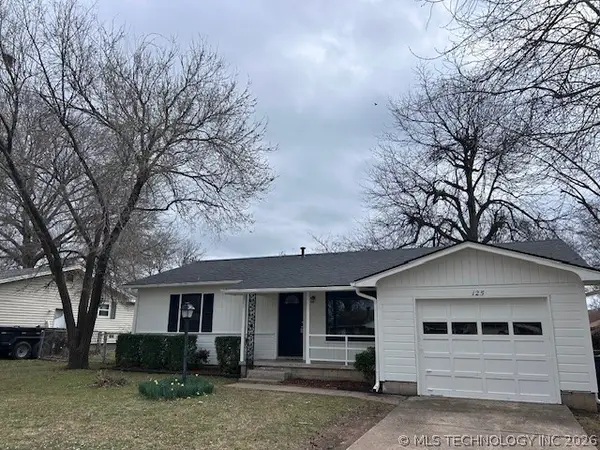 125 E Powell Street, Claremore, OK 74017
