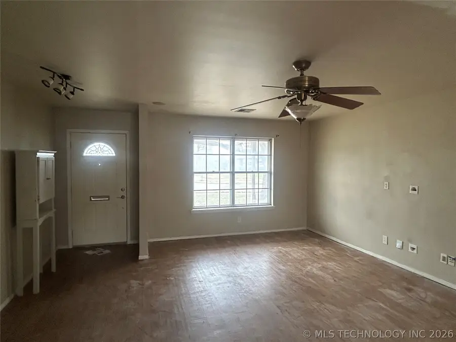 4009 S 90th East Avenue, Tulsa, OK 74145 - #2