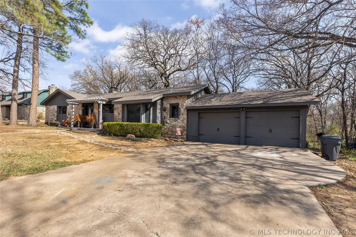 1404 Oakridge, Ardmore, OK 73401 - #1