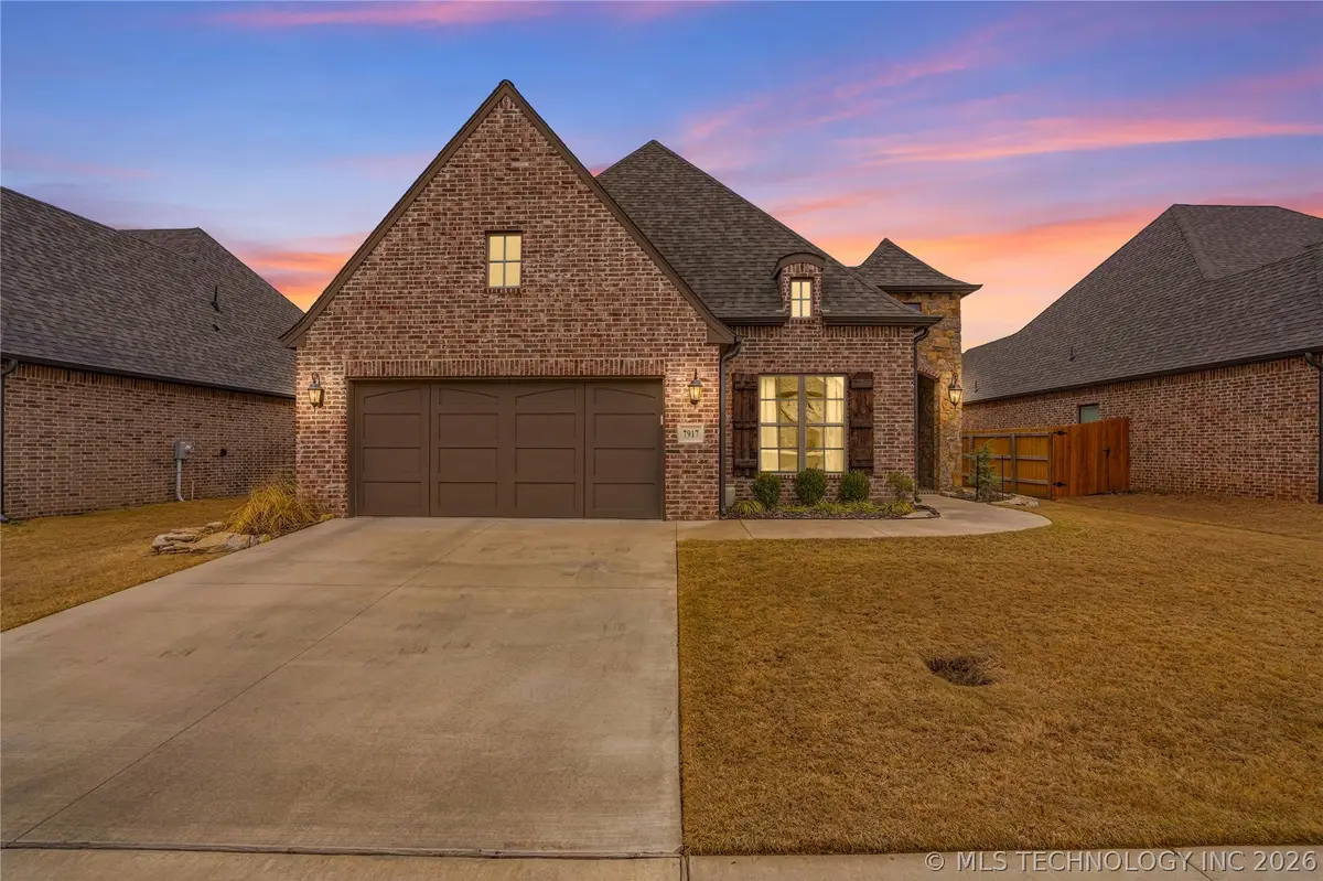 7917 N 146th East Avenue, Owasso, OK 74055 - #1
