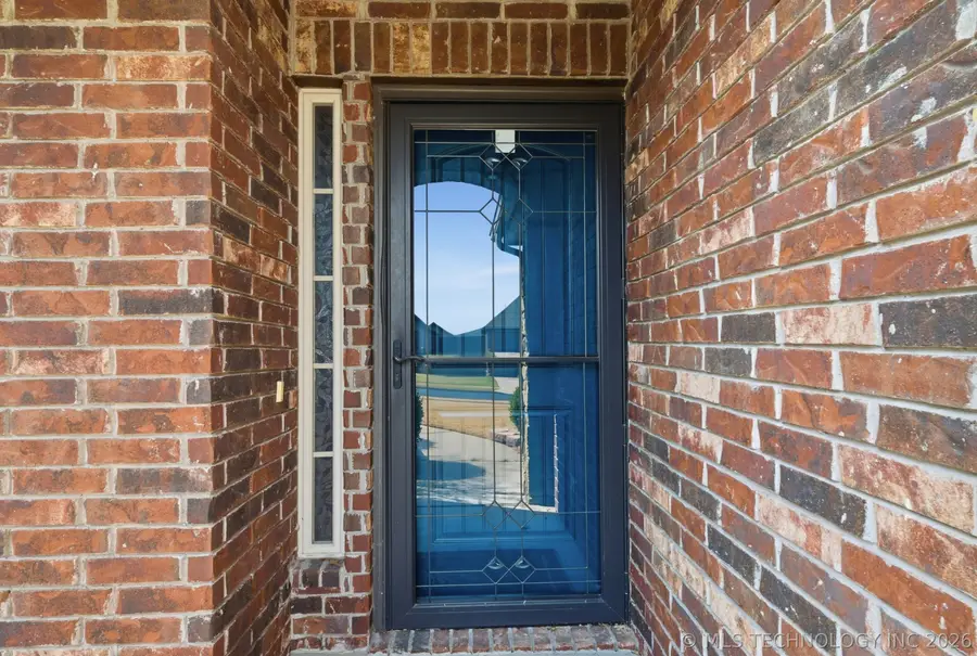 8922 N 143rd East Avenue, Owasso, OK 74055 - #3