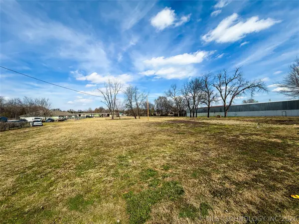 206 W 4th Street, Tahlequah, OK 74464