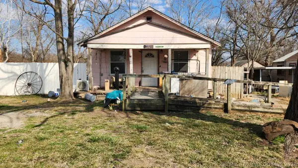 1552 S Maple Avenue, Bartlesville, OK 74003