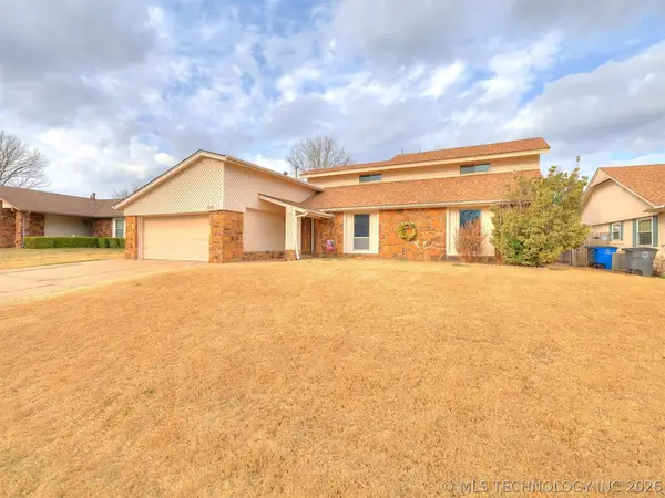 8949 E 60th Street, Tulsa, OK 74145