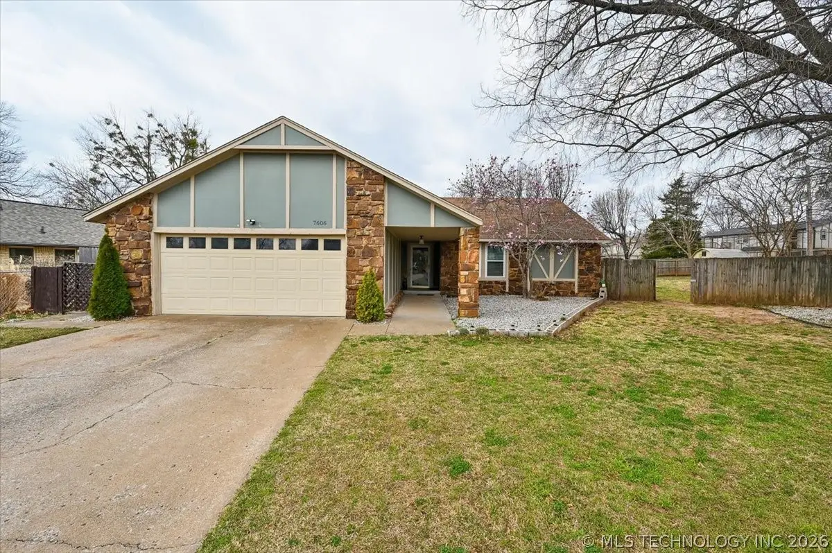 7606 Glenwood Circle, Broken Arrow, OK 74011 - #1